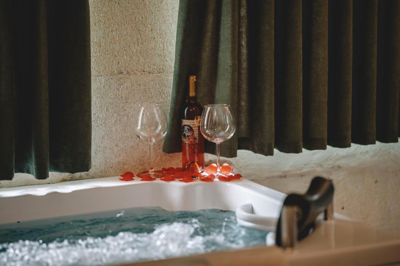 Daphne Cave Hotel アヴァノス エクステリア 写真