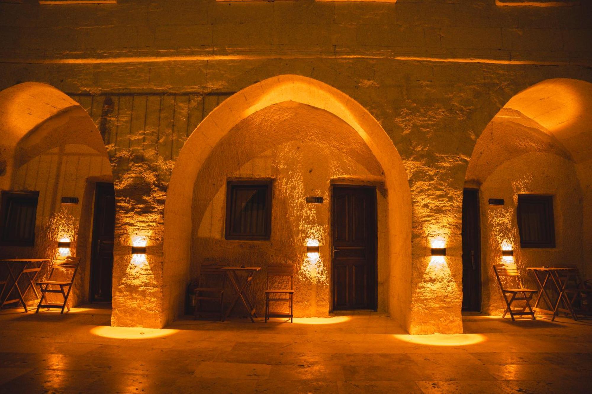 Daphne Cave Hotel アヴァノス エクステリア 写真