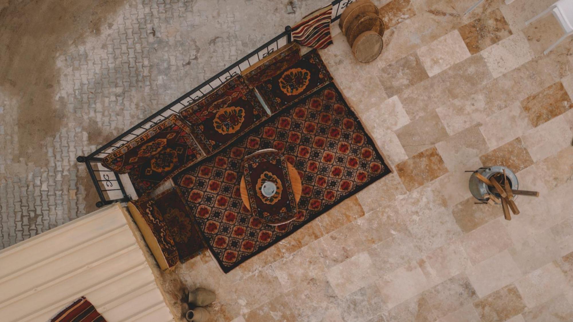 Daphne Cave Hotel アヴァノス エクステリア 写真